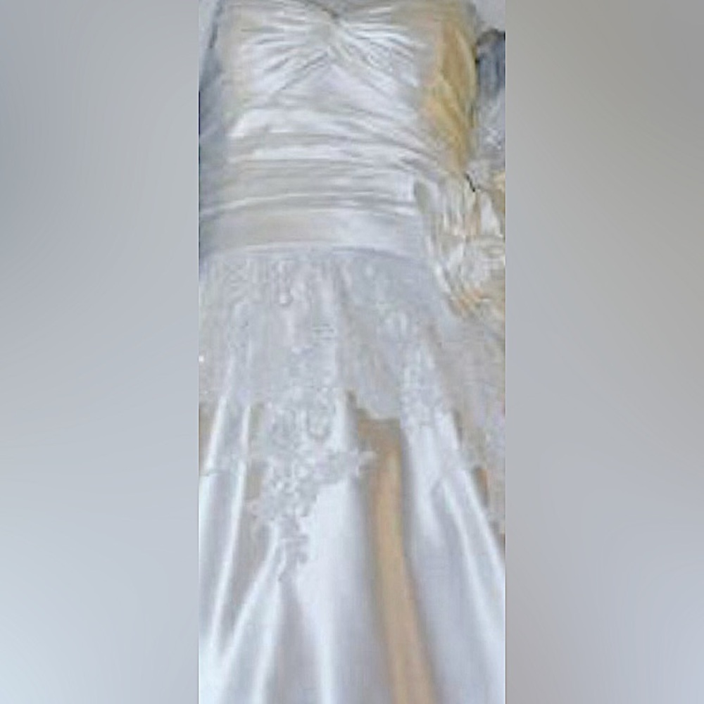 Custom fit to your body! Kleinfeld Bridal- Designed by Augusta Jones